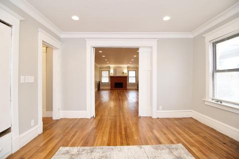 124 Buckingham St, Springfield, MA 01109 photo 12