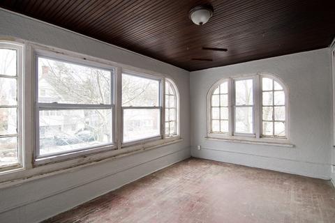 124 Buckingham St, Springfield, MA 01109 photo 33