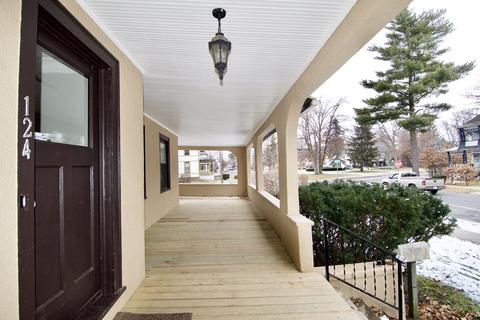 124 Buckingham St, Springfield, MA 01109 photo 3