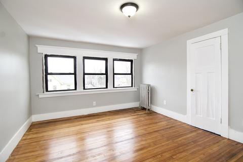 124 Buckingham St, Springfield, MA 01109 photo 38