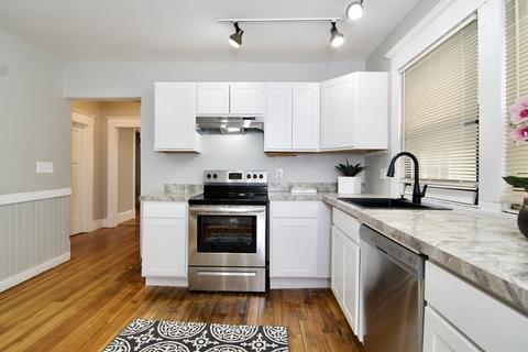 124 Buckingham St, Springfield, MA 01109 photo 16