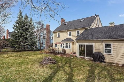 31 Cape Cod Ln, Milton, MA 02186 photo 5