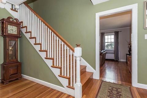 31 Cape Cod Ln, Milton, MA 02186 photo 21