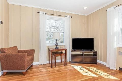 31 Cape Cod Ln, Milton, MA 02186 photo 12