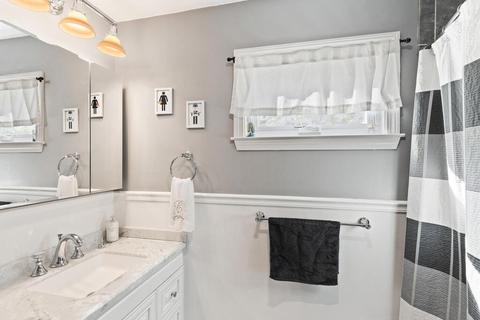 20 Ware St, Somerville, MA 02144 photo 25
