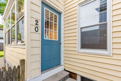 20 Ware St, Somerville, MA 02144 photo 4