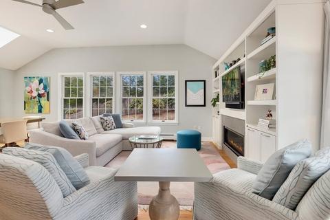 7 Dane Rd, Lexington, MA 02421 photo 8