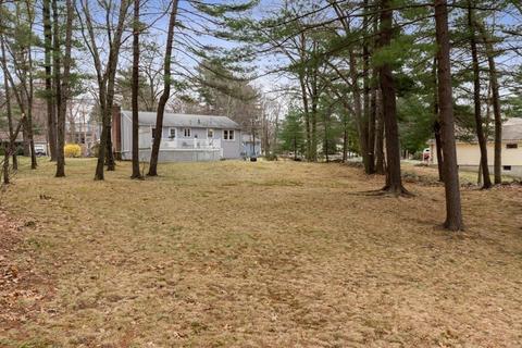208 Grove St, Reading, MA 01867 photo 26