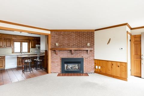 101 Old Brickyard Rd, Mashpee, MA 02649 photo 2