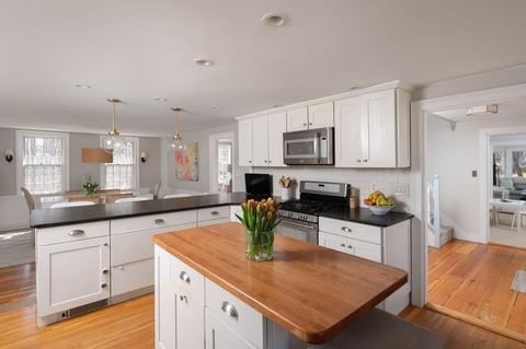 36 High St, Hingham, MA 02043 photo 6