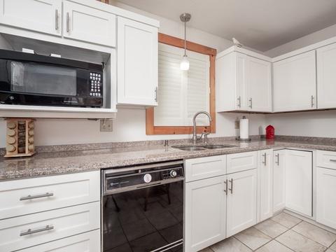 16 Sunset Dr, Ashburnham, MA 01430 photo 5