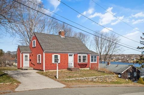 4 Rose Ln, Gloucester, MA 01930 photo 1