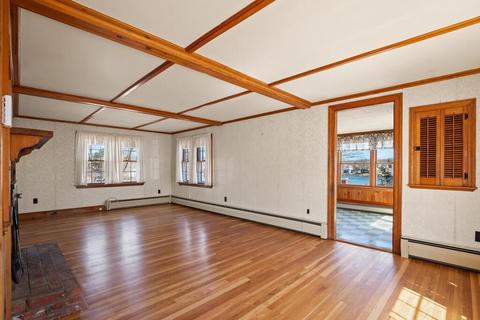 4 Rose Ln, Gloucester, MA 01930 photo 11
