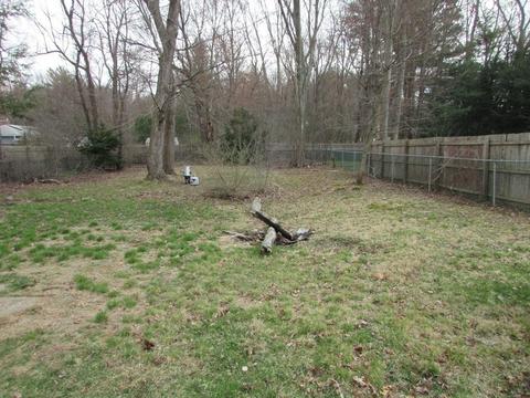 63 Senator St, Springfield, MA 01129 photo 19