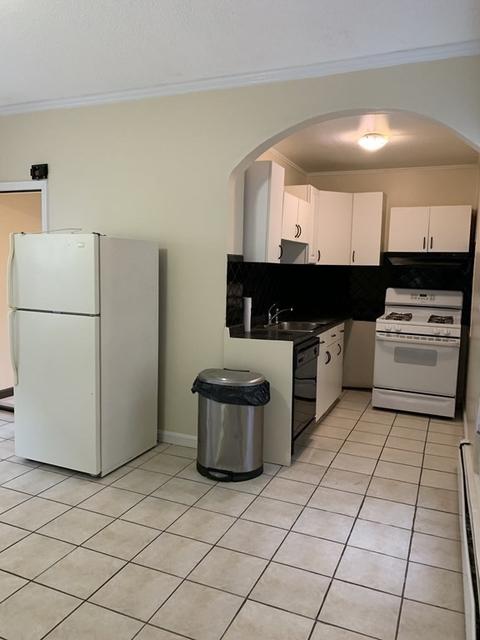 496 3rd St, Fall River, MA 02721 photo 4