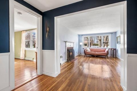 13 Mitchell Ln, Wakefield, MA 01880 photo 6