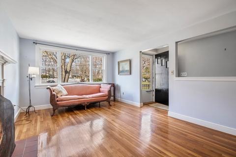 13 Mitchell Ln, Wakefield, MA 01880 photo 7