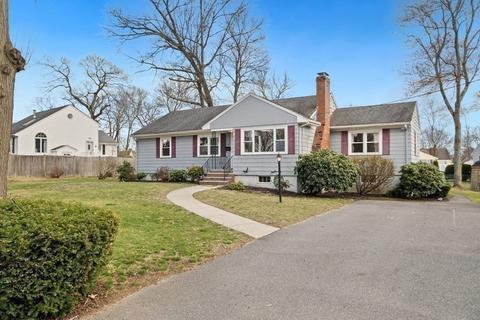 13 Mitchell Ln, Wakefield, MA 01880 photo 24