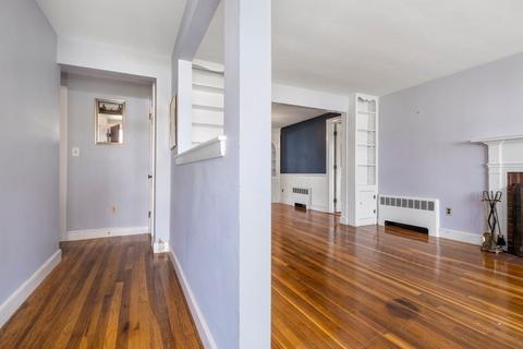 13 Mitchell Ln, Wakefield, MA 01880 photo 10