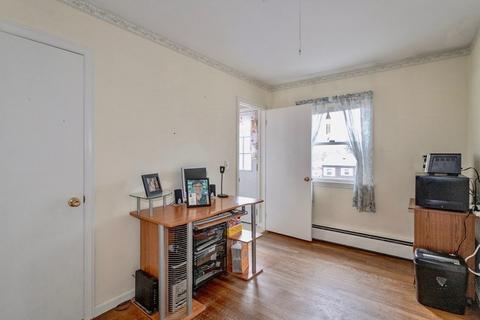 126 Mayfair Ave, Springfield, MA 01104 photo 22
