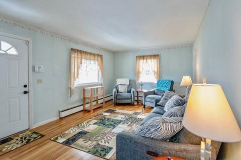 126 Mayfair Ave, Springfield, MA 01104 photo 11