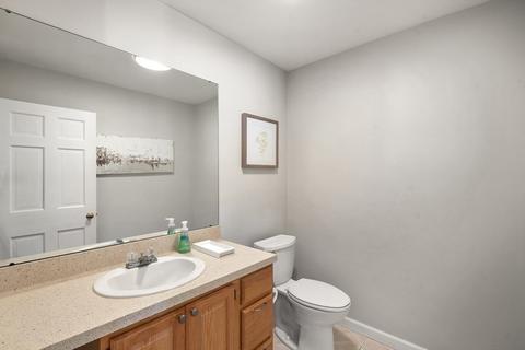 425 Central Ave, Needham, MA 02494 photo 11
