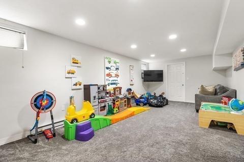425 Central Ave, Needham, MA 02494 photo 21