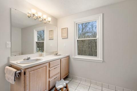 425 Central Ave, Needham, MA 02494 photo 18