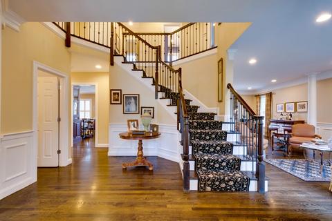 24 Fletcher Rd, Needham, MA 02492 photo 2