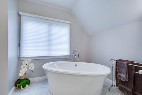 24 Fletcher Rd, Needham, MA 02492 photo 24