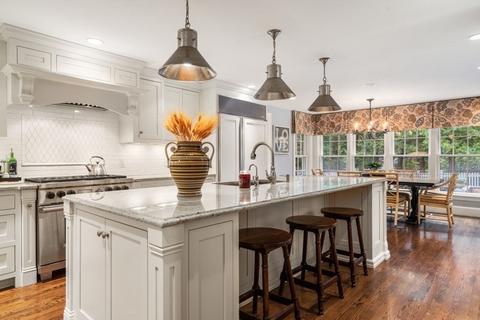 14 Sumner Rd, Wellesley, MA 02481 photo 8