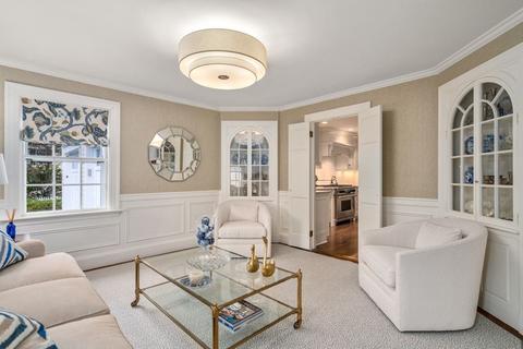 14 Sumner Rd, Wellesley, MA 02481 photo 5