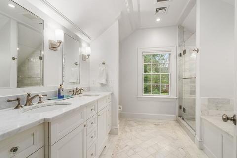 14 Sumner Rd, Wellesley, MA 02481 photo 16