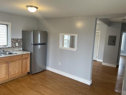 14 Calhoun Ave, Everett, MA 02149 photo 5
