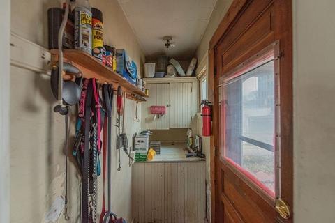 129 Shute St, Everett, MA 02149 photo 13