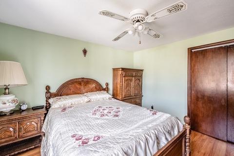 165 Nagle St, Springfield, MA 01151 photo 17