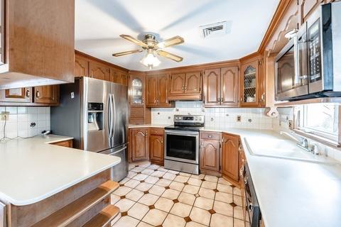 165 Nagle St, Springfield, MA 01151 photo 8