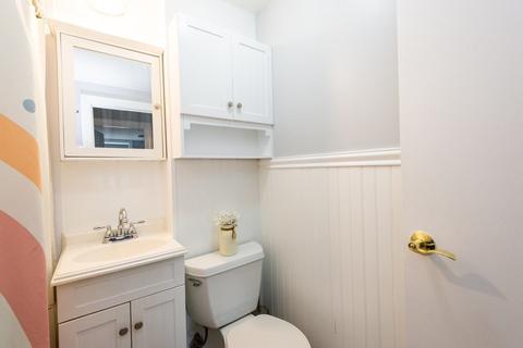 416 Maple St #3, Danvers, MA 01923 photo 20