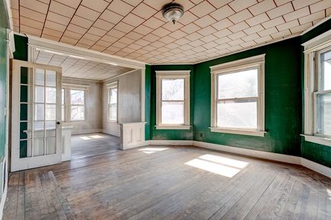 70 Ranney St, Springfield, MA 01108 photo 3