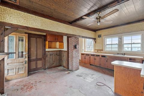 186 Central St, Acton, MA 01720 photo 4