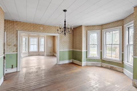 186 Central St, Acton, MA 01720 photo 5
