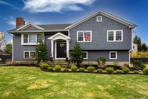 8 Whiting Way, Needham, MA 02492 photo 2