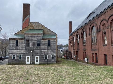 120 Main St, Ware, MA 01082 photo 1