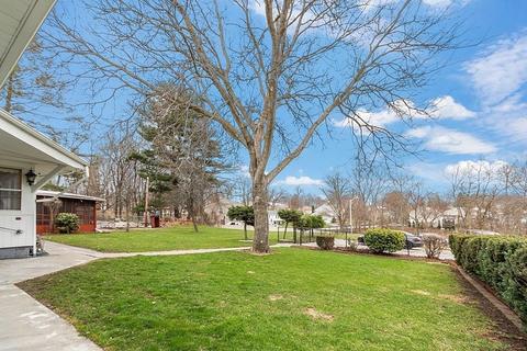 3 Travis St, Worcester, MA 01604 photo 6