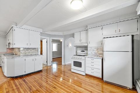 3 Travis St, Worcester, MA 01604 photo 20