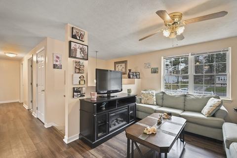 11 Acadia Rd, Gardner, MA 01440 photo 4