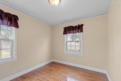 81 Surrey Rd, Springfield, MA 01118 photo 19