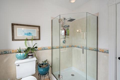 8 Smith St, Marblehead, MA 01945 photo 30