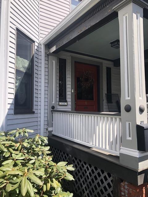 8 Smith St, Marblehead, MA 01945 photo 4