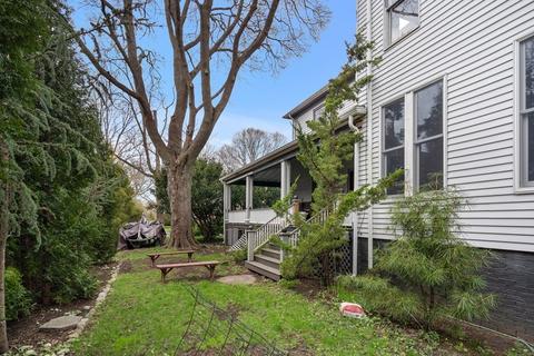8 Smith St, Marblehead, MA 01945 photo 38